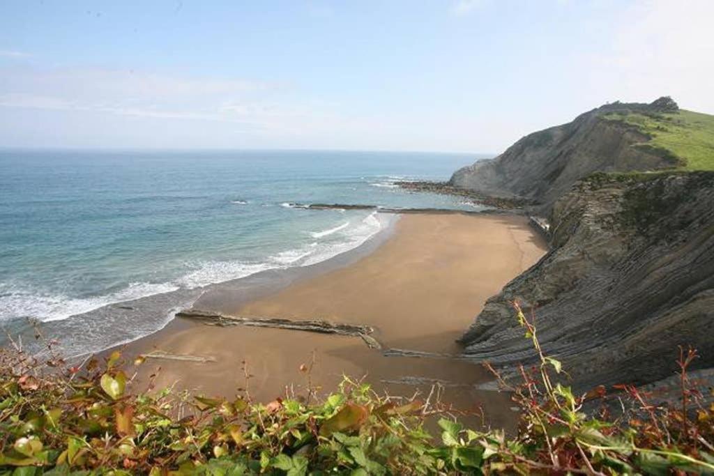 2 Habit, Sala, Terraza, Jardin, Parking Gratis Διαμέρισμα Zumaia Εξωτερικό φωτογραφία