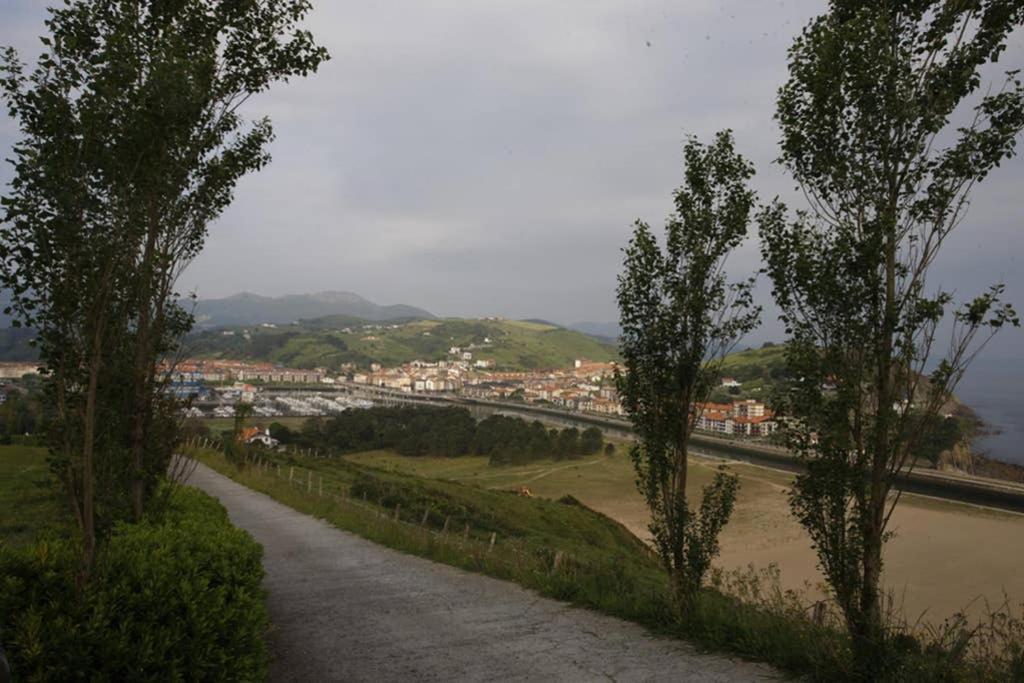 2 Habit, Sala, Terraza, Jardin, Parking Gratis Διαμέρισμα Zumaia Εξωτερικό φωτογραφία