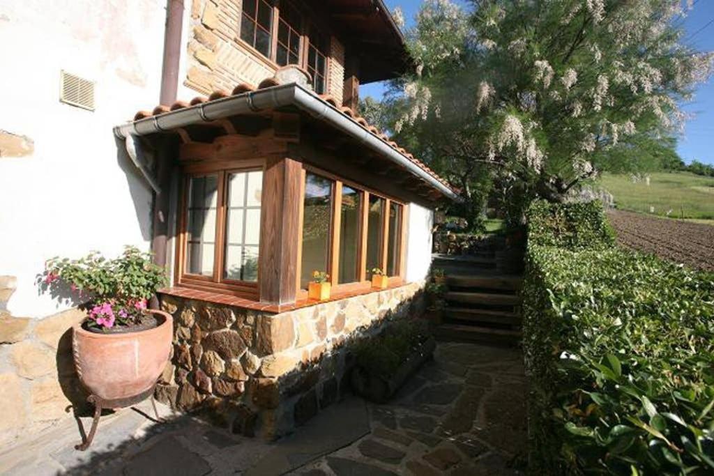 2 Habit, Sala, Terraza, Jardin, Parking Gratis Διαμέρισμα Zumaia Εξωτερικό φωτογραφία