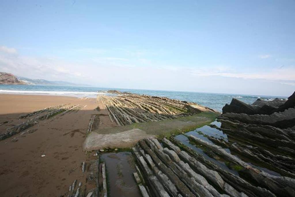 2 Habit, Sala, Terraza, Jardin, Parking Gratis Διαμέρισμα Zumaia Εξωτερικό φωτογραφία